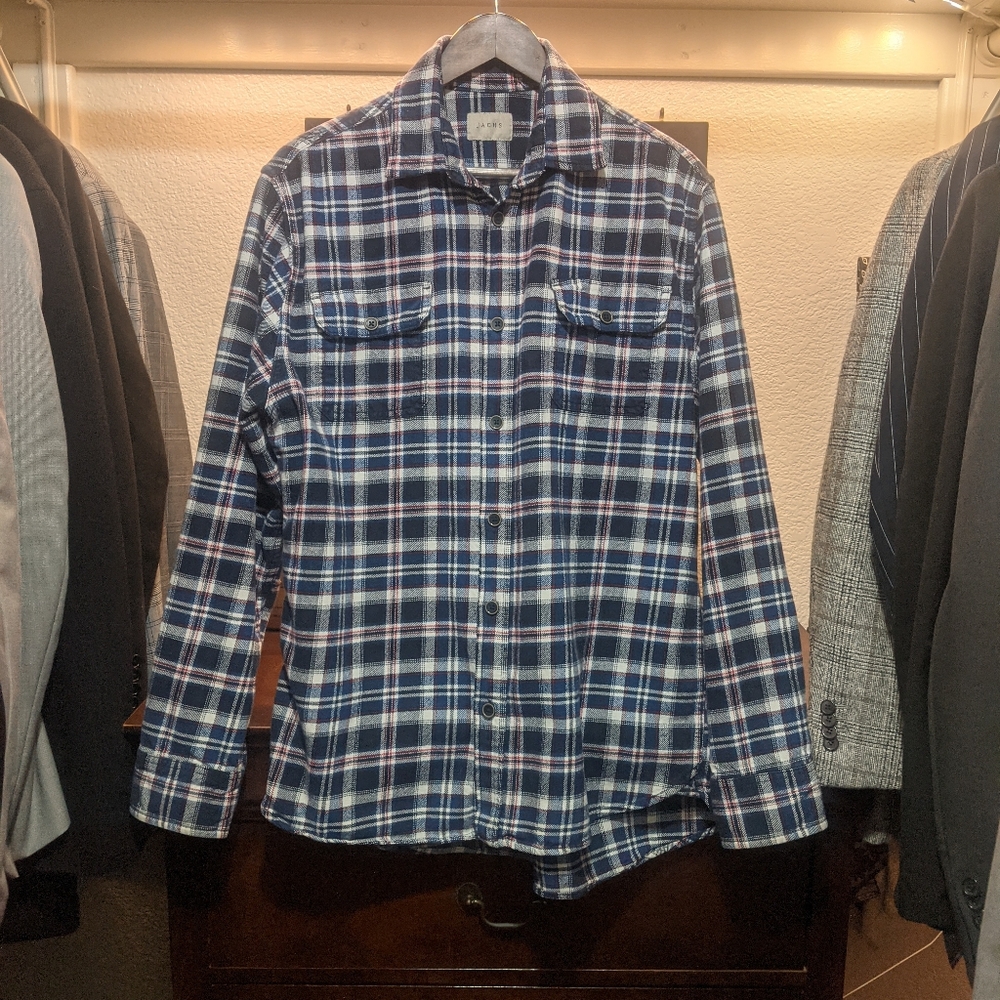 Jachs Flannel size Large